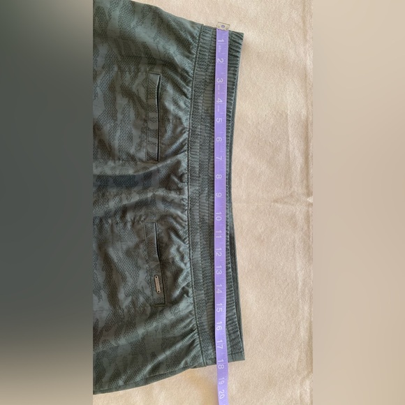 Orvis Active Skort Quick Dry Green Camouflage Lined Shorts Outdoor Casual Large - Picture 9 of 9